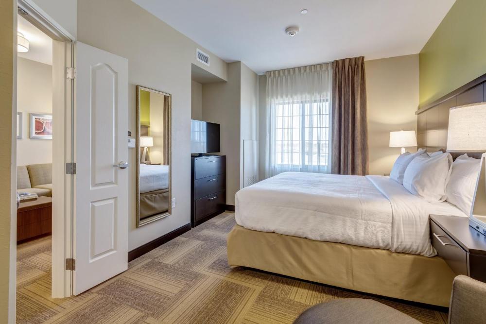 One-Bedroom Suite with Two Queen Beds interior